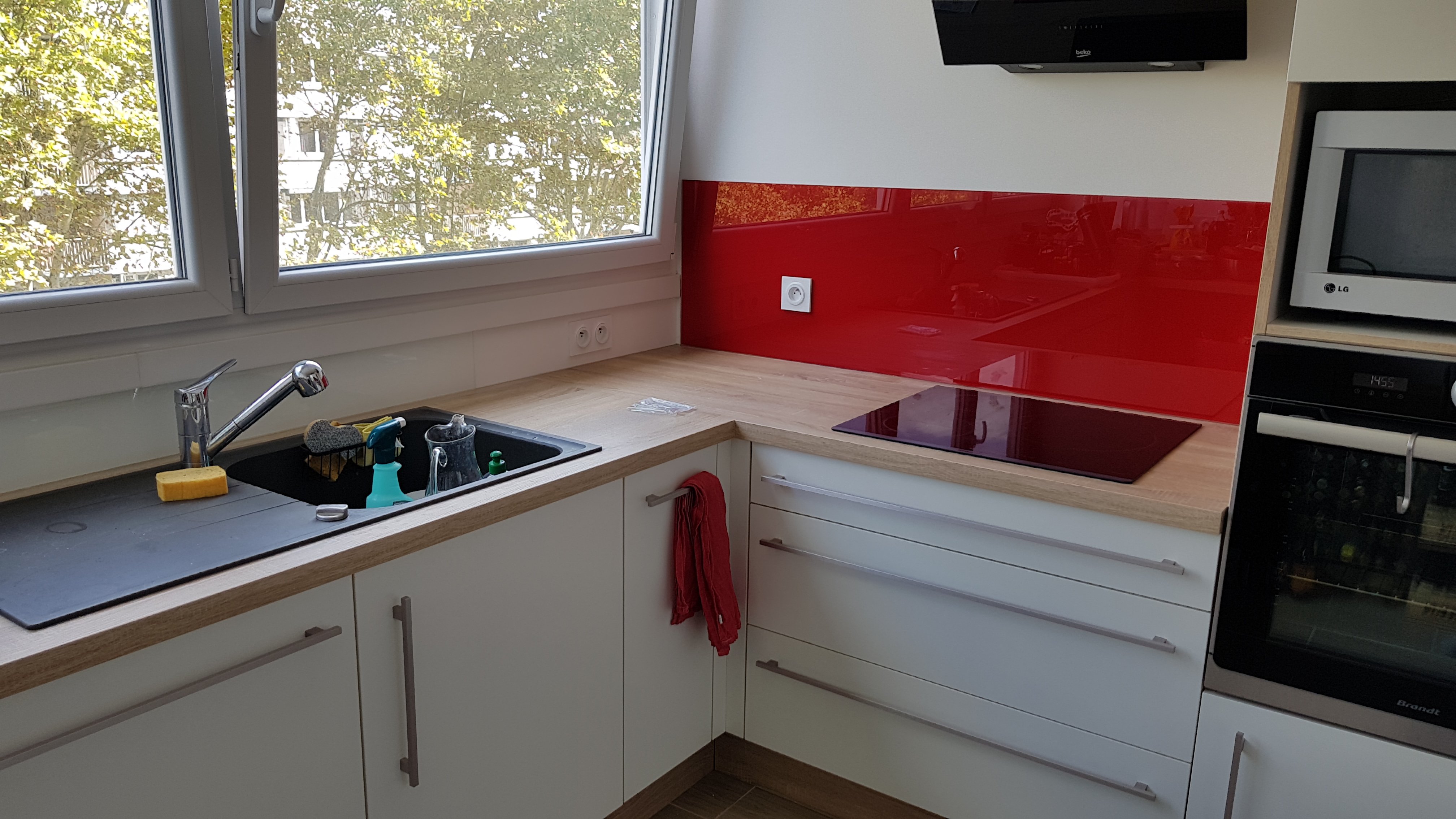 des-astuces-dans-la-cuisine-de-mme-g-une-cuisine-equipee-par-socooc-lyon-saint-priest-1