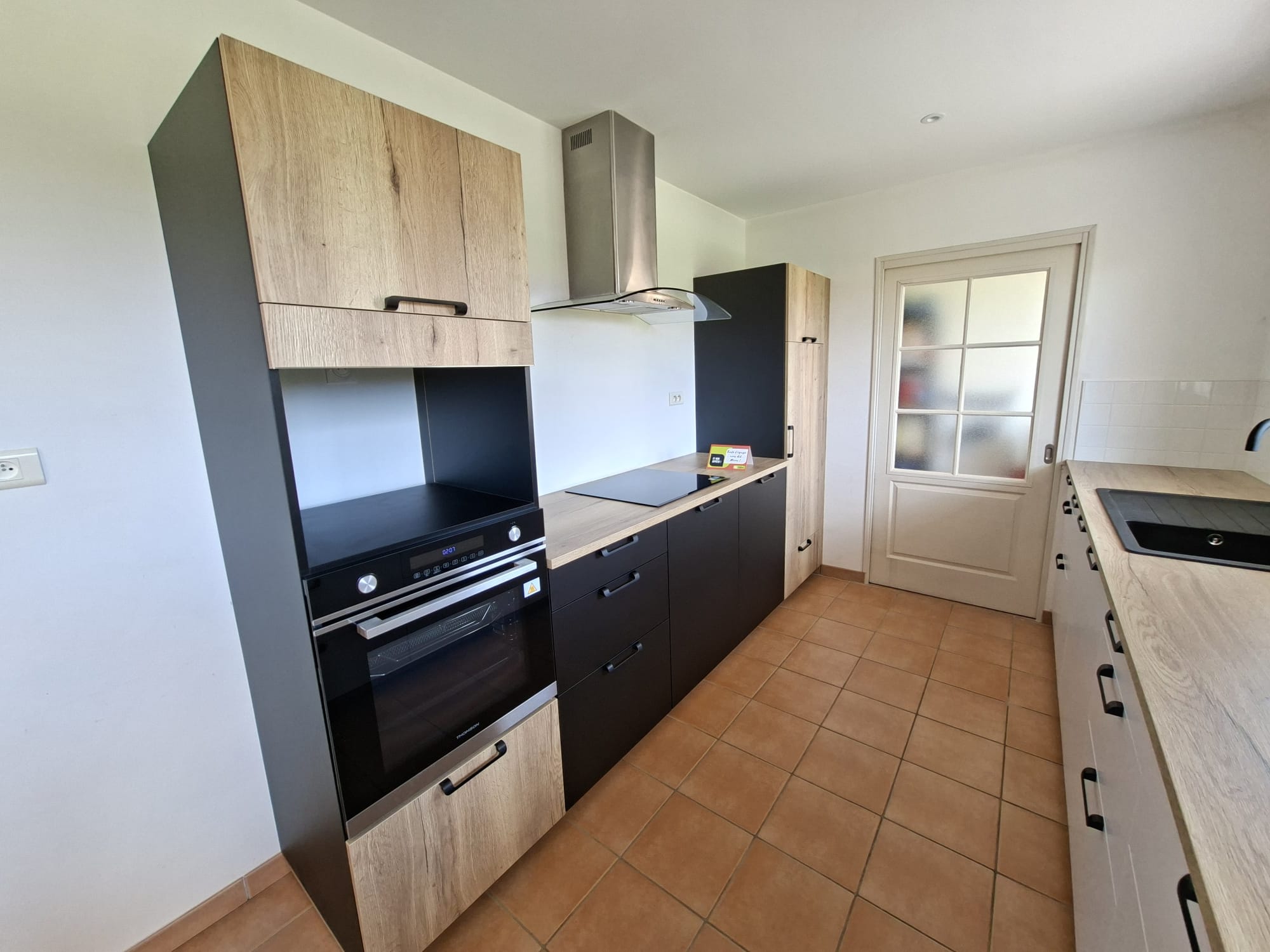 c08d9b6b-964a-4b26-9008-805451132fbe