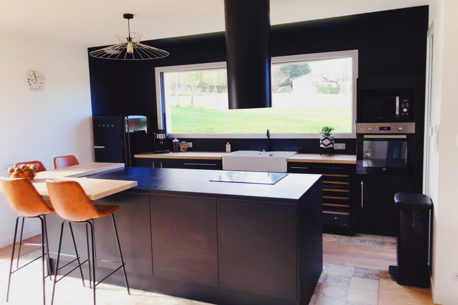 multifocus_desktop_5_images_2x-socooc-cuisines-equipees-temoignage-AnnickBissirier-limogeslevigen-2_0