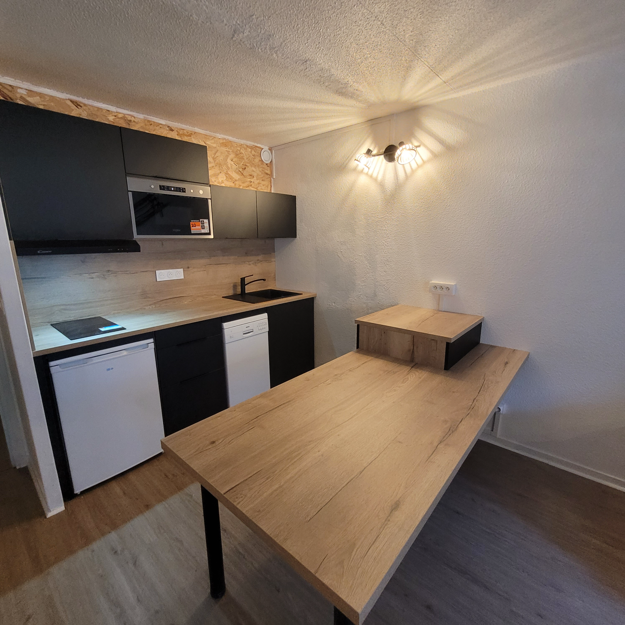 cuisine%20pos%C3%A9e_1