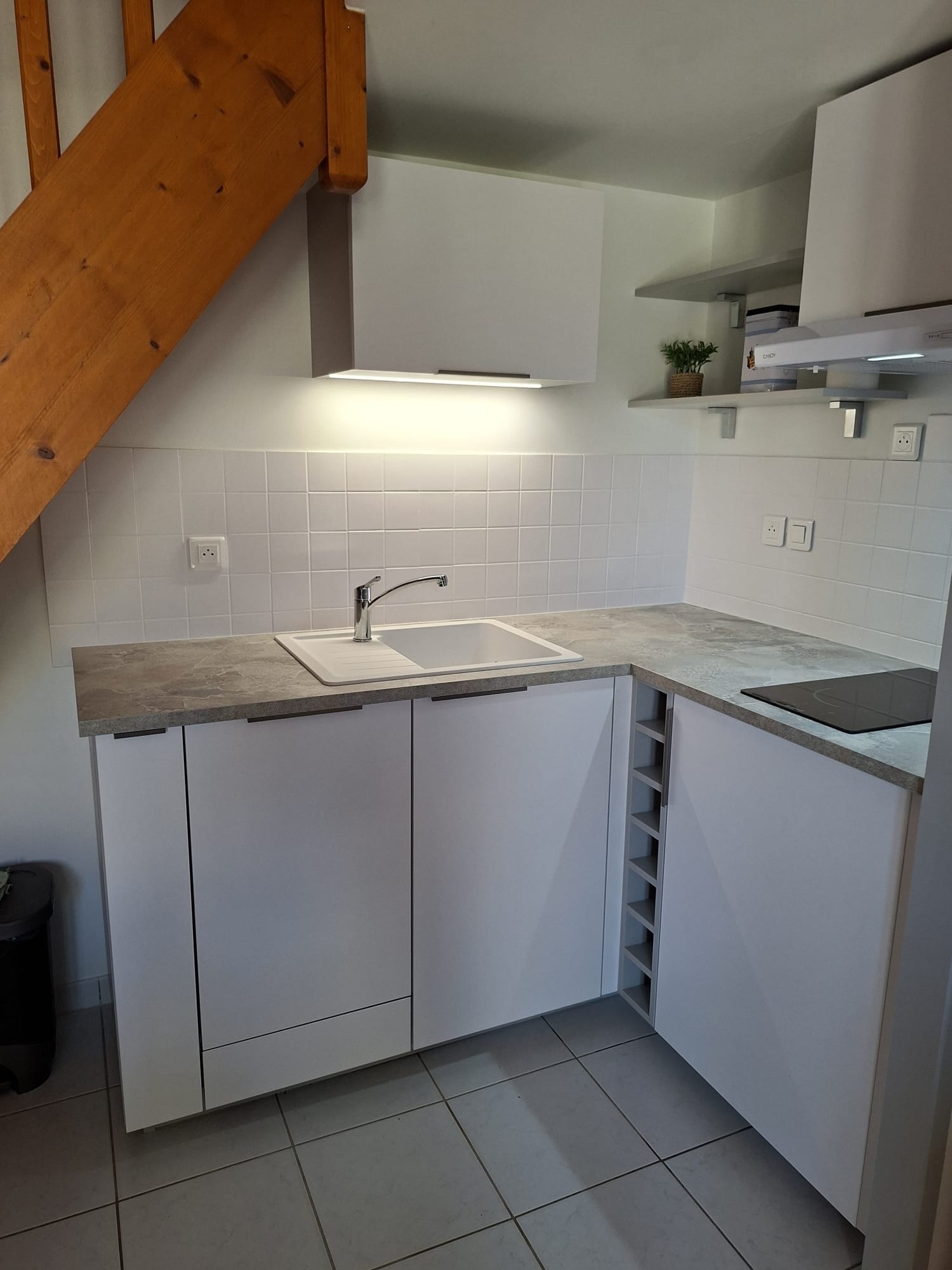 cfebe260-070b-41e1-8194-e2388910a68a