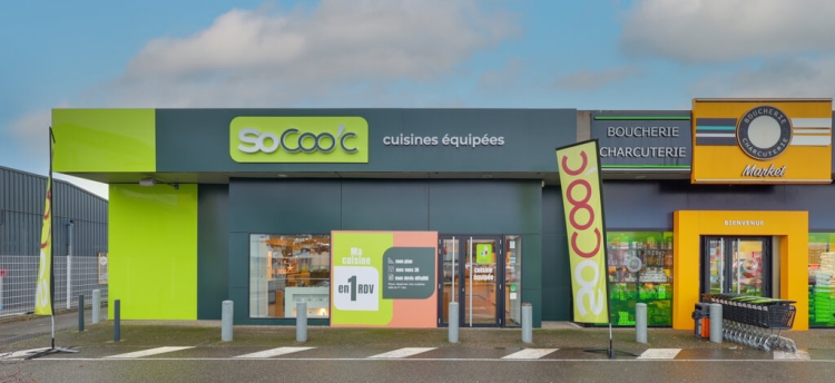 bandeau_magasin_gauche-socooc-cuisines-equipees-montauban-fa%C3%A7ade%201