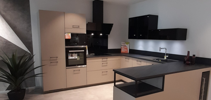 bandeau_magasin_droit-MEZZO%20CHAMOIS