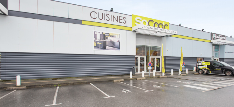 bandeau_magasin_gauche-socooc-cuisines-%C3%A9quip%C3%A9es-vannes-fa%C3%A7ade-2