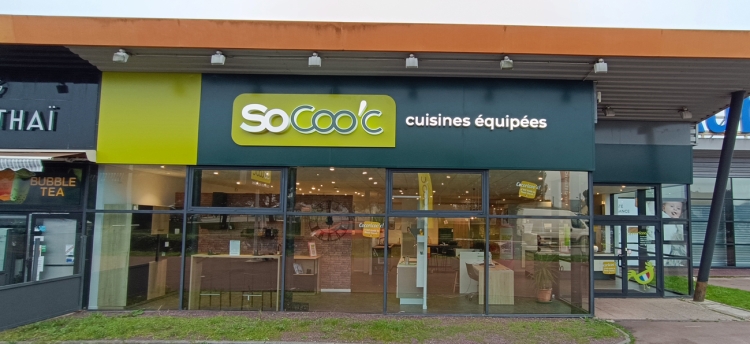 bandeau_magasin_gauche-socooc-cuisines-equipees-facade-saint-nazaire_0
