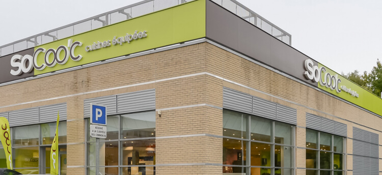 bandeau_magasin_gauche-Fa%C3%A7ade-Magasin-SoCooc-Villeneuve%20d%27Ascq