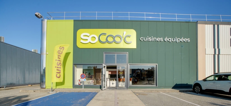 bandeau_magasin_gauche-socooc-cuisines-equipees-valence-fa%C3%A7ade_0