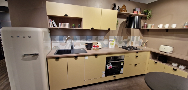 bandeau_magasin_droit-20251003_161241