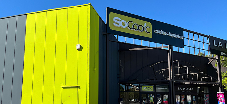 Arles_Format%20couverture_pages%20mag