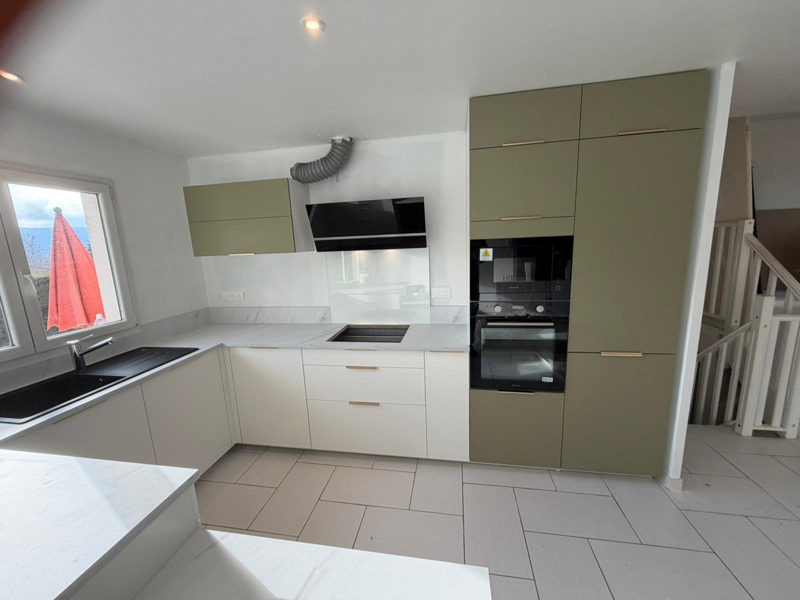 cdb7dea5-bfb1-4b7c-b904-3c568b3c6774