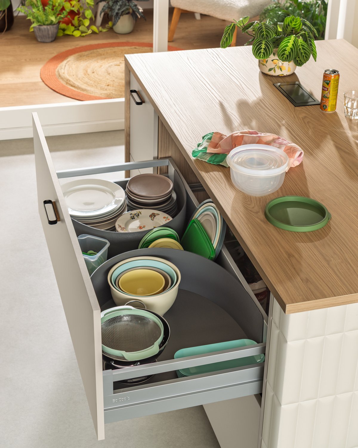 socooc-cuisines-equipees-garden-meuble-ouvert