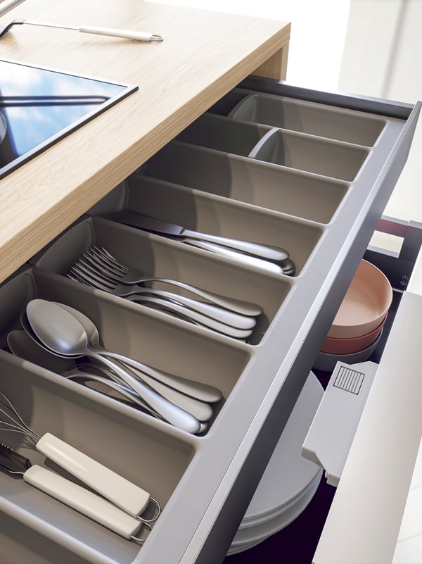 socooc-cuisines-equipees-tiroir-couverts