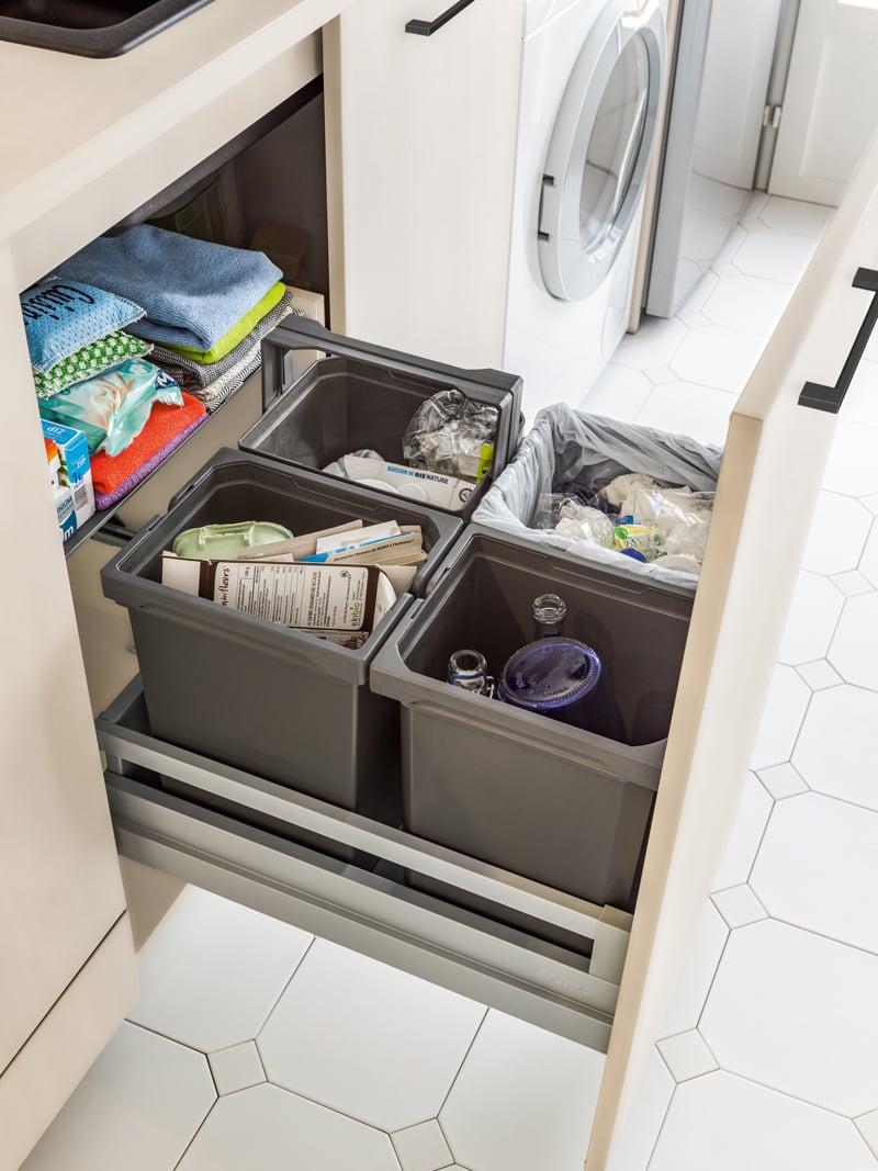 socooc-cuisines-equipees-square-meuble-bas-poubelle