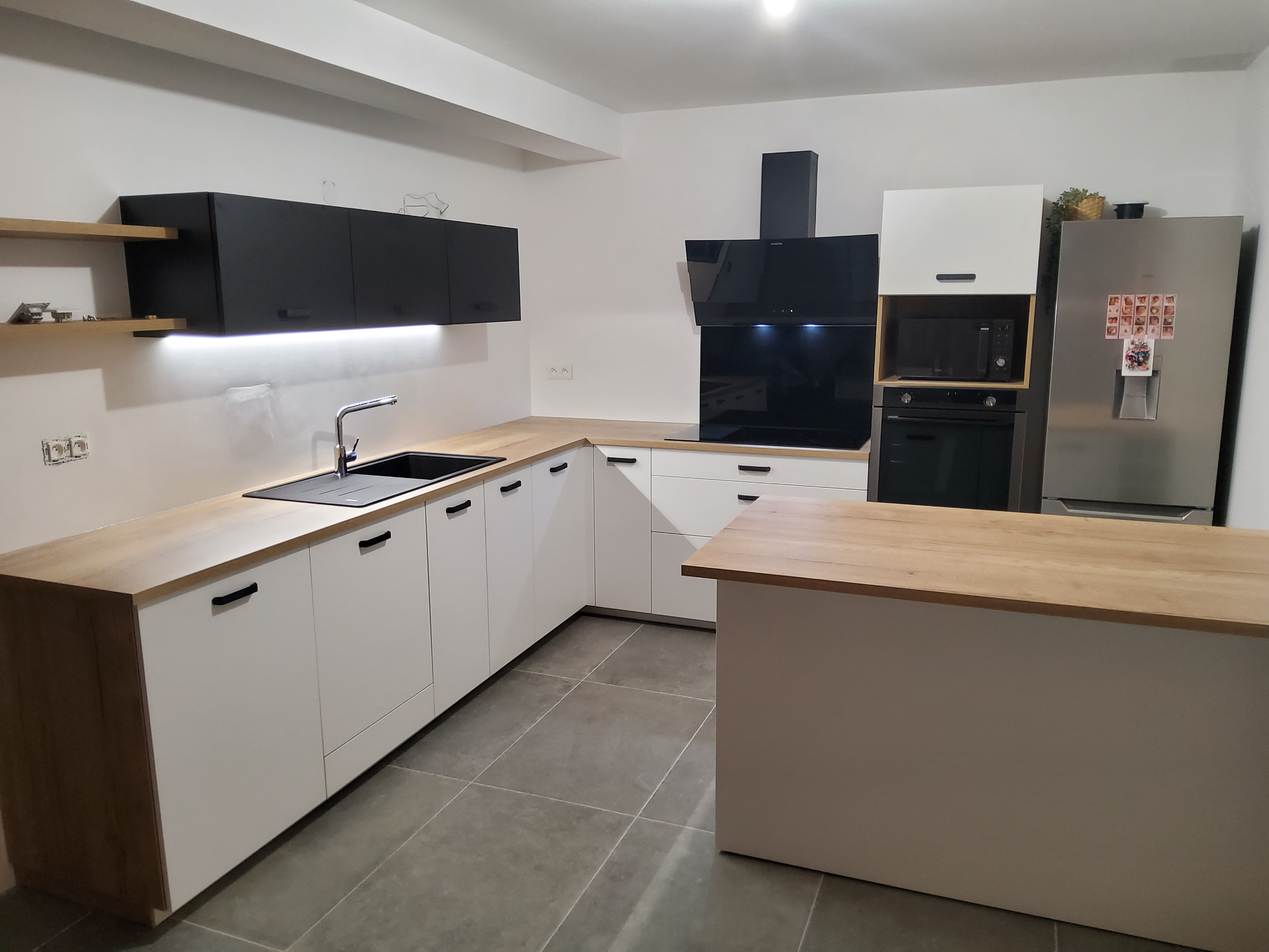 photo_6360103144724486919