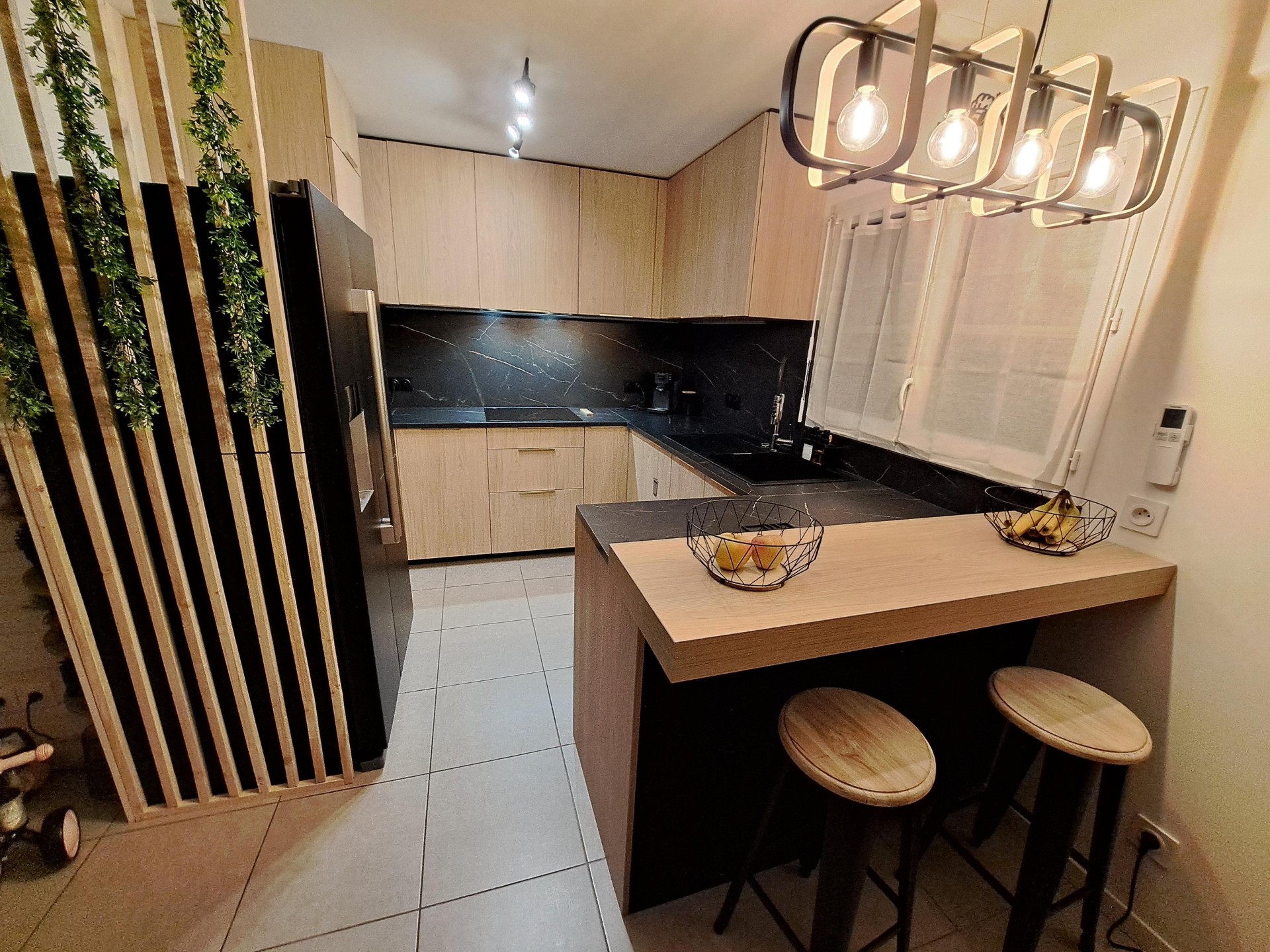 thumbnail_pro-6h5IOTmO