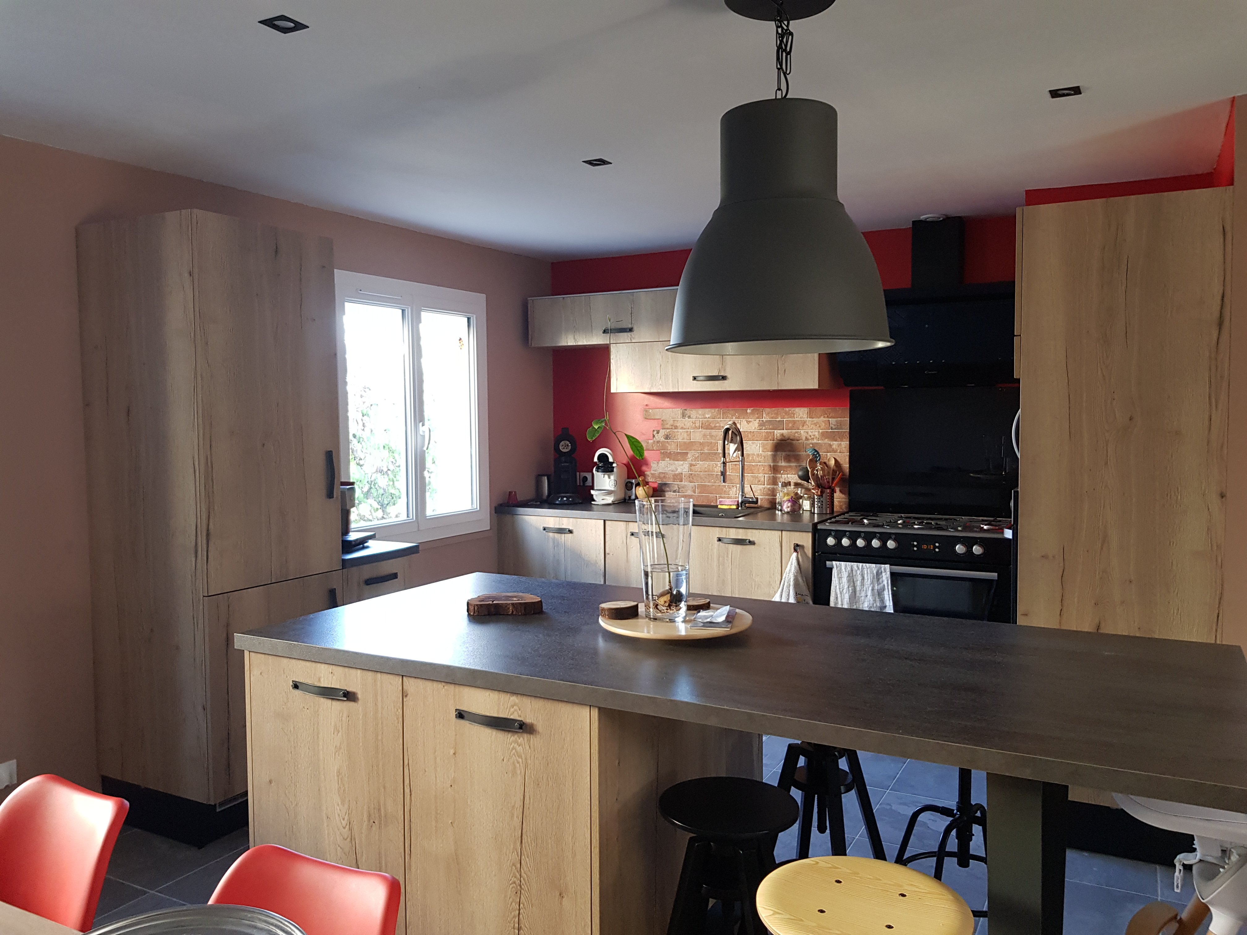 cuisine-total-look-bois-une-cuisine-equipee-par-socooc-bourges