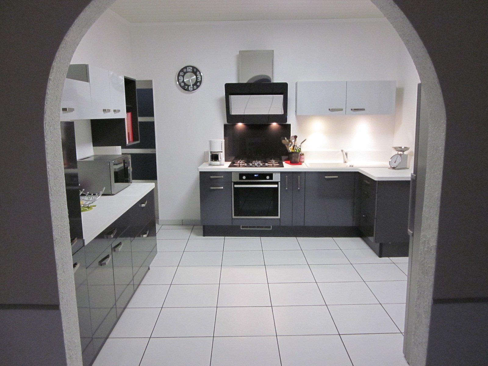 cuisine-en-l-chez-nathalie-et-michel-une-cuisine-equipee-par-socooc-amiens