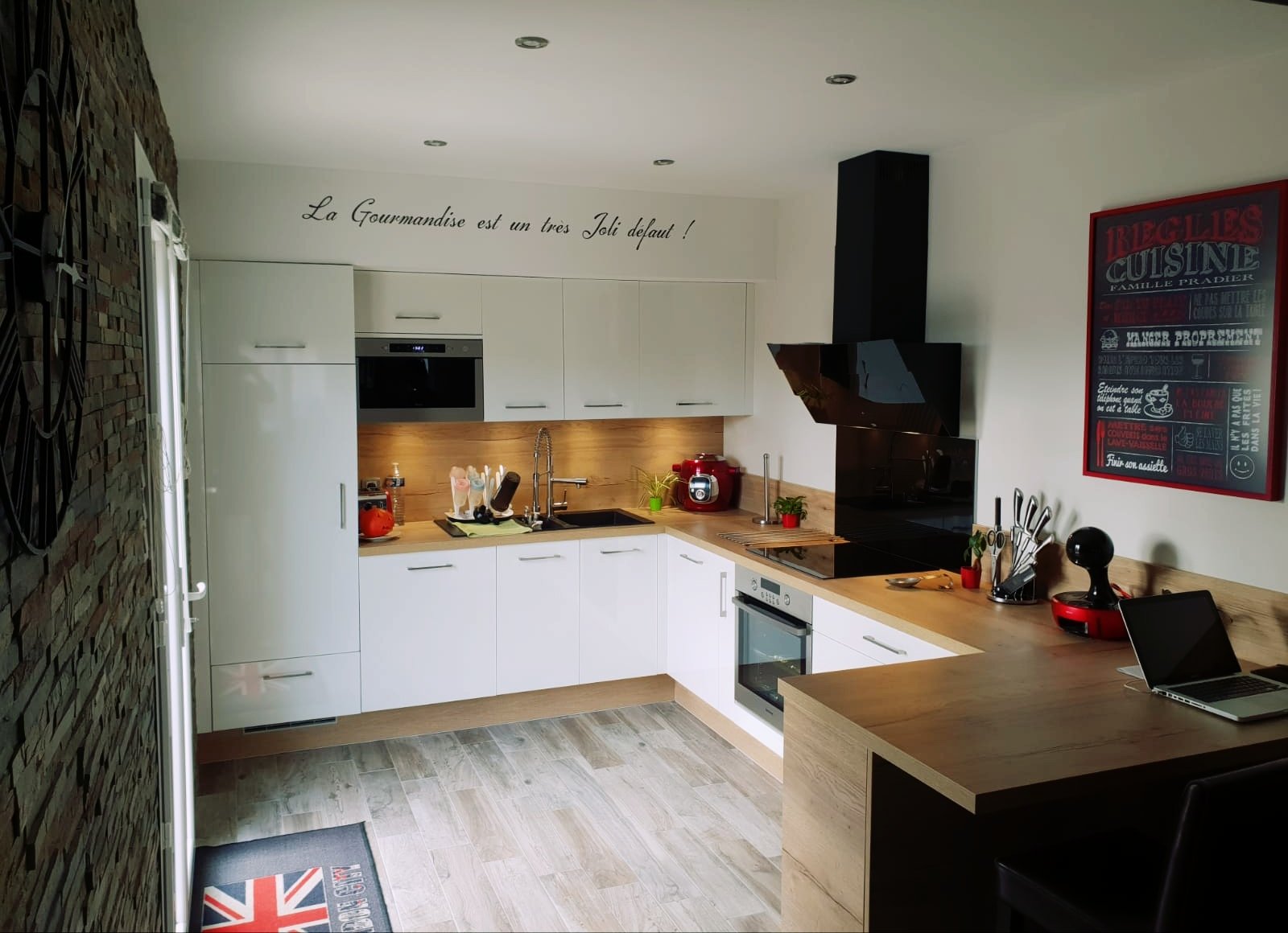 cuisine-vintage-une-cuisine-equipee-par-socooc-evreux