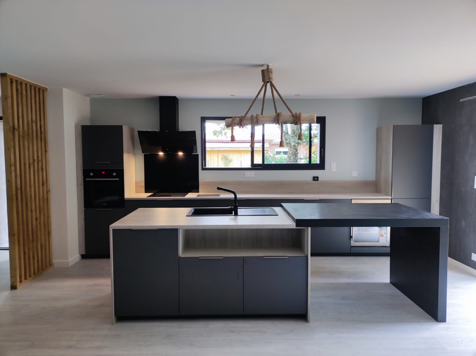 eb13320b-502f-4c23-a2c6-9f1e0827897c