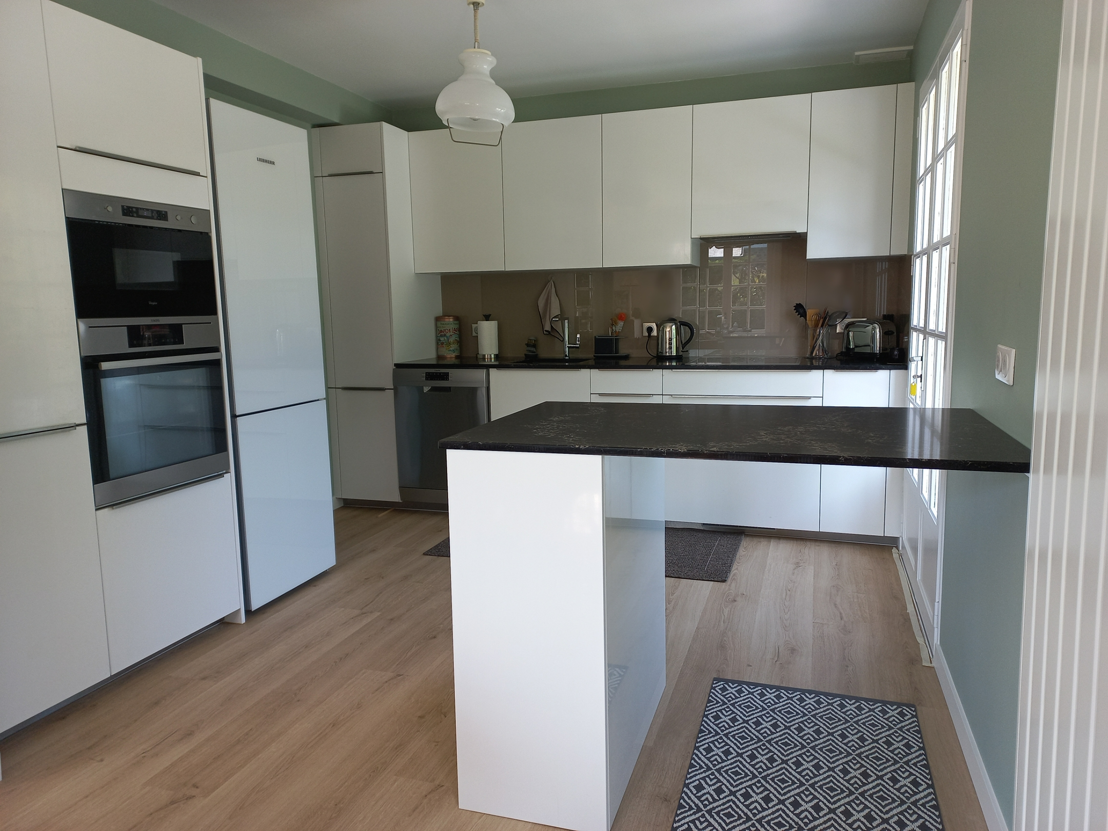 AirBrush_20230529112422