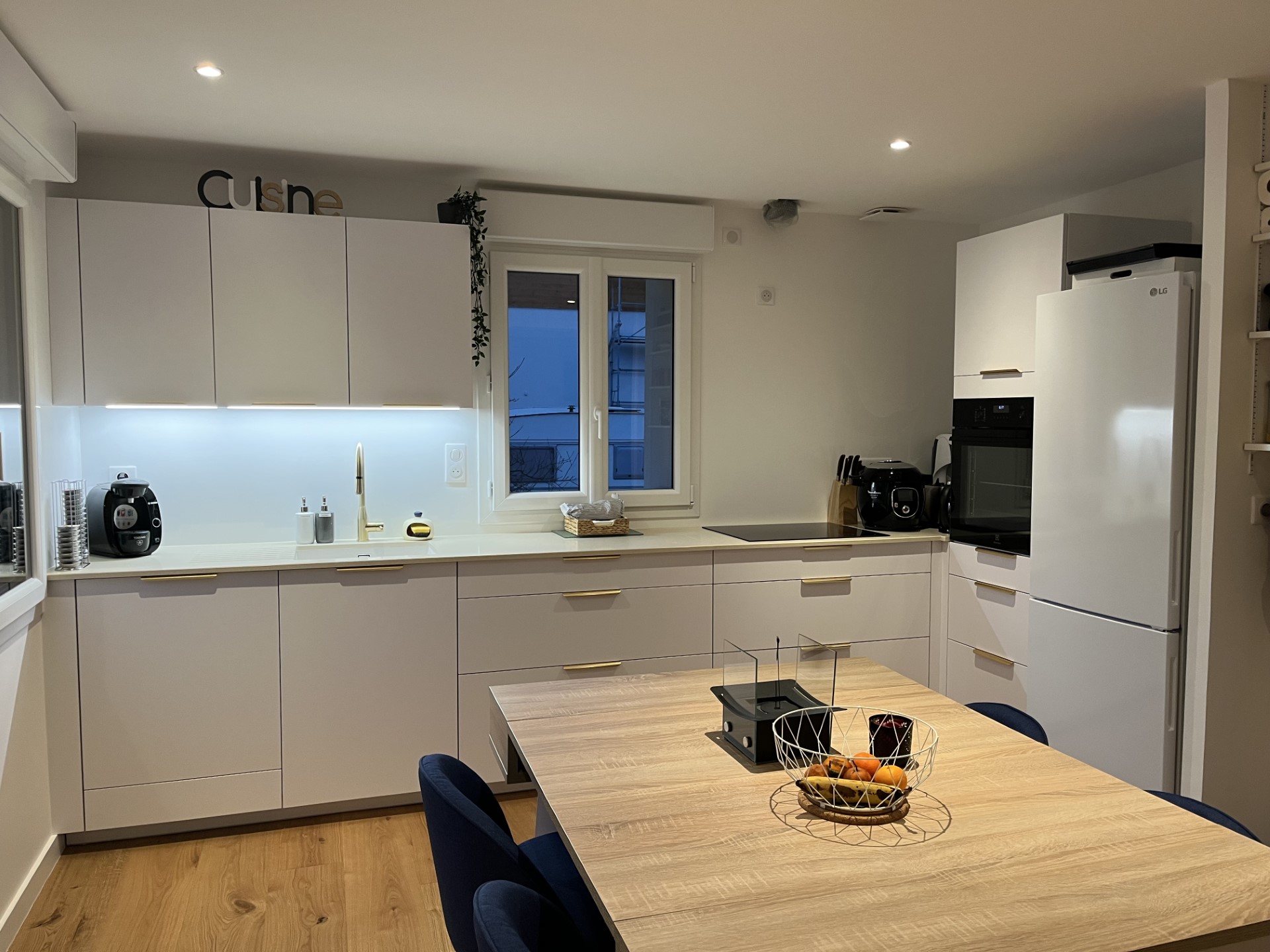 thumbnail_F90E282A-53F2-4501-8AAF-D0867E61874D