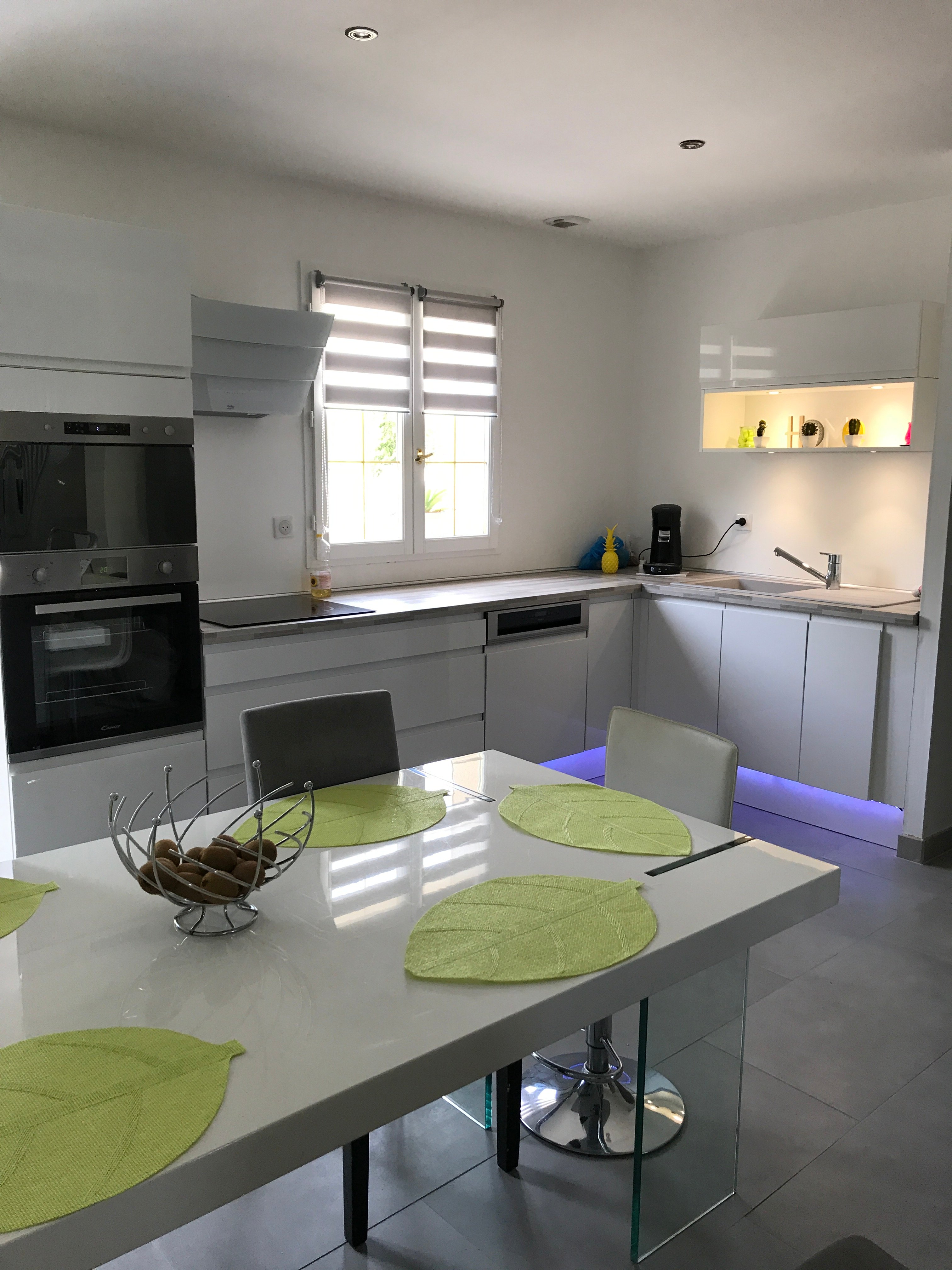 Photo%20cuisine%20pos%C3%A9e