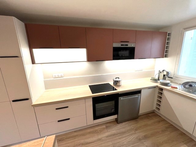 LIBBRECHT%20CAROLINE%2002_04_24