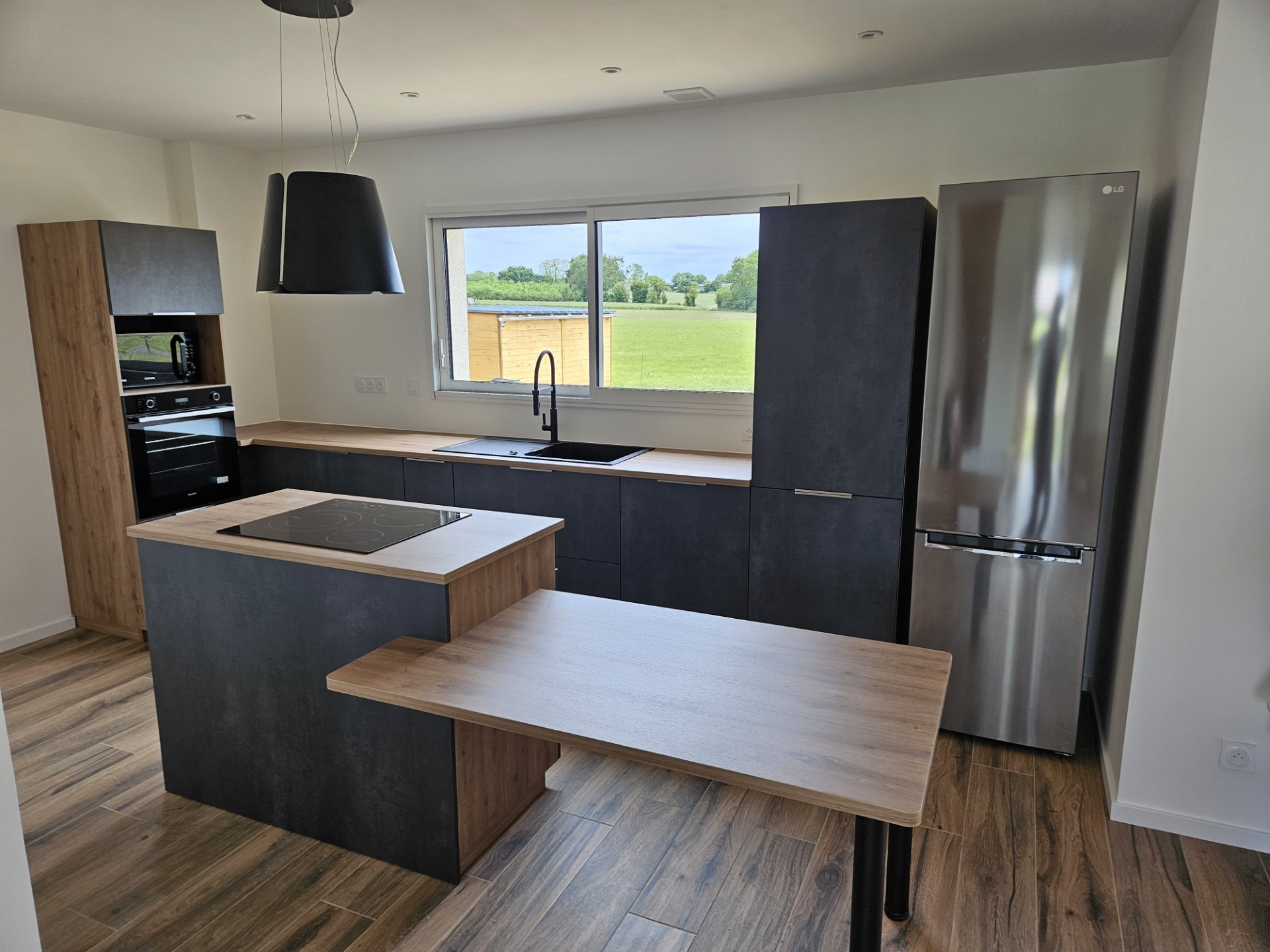 thumbnail_Photo%202_0