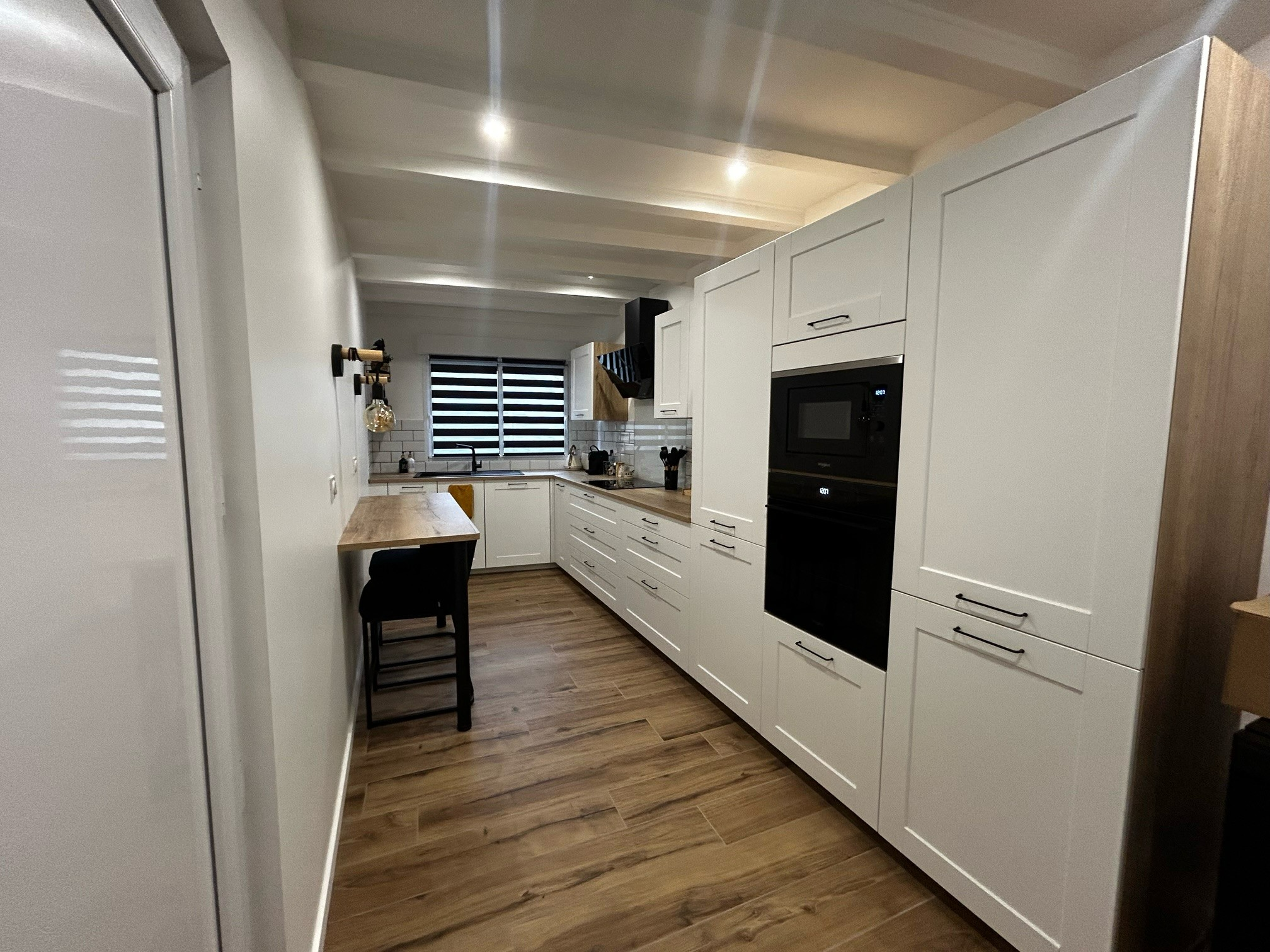 Pila%20blanc%20ch%C3%AAne%20vintage%20railly%20noir%202