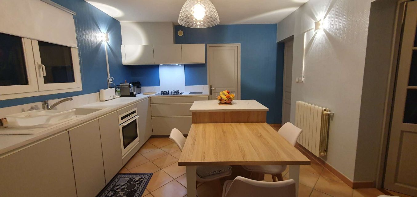 cuisine%20blanc%20et%20bois%20socooc%20marseille