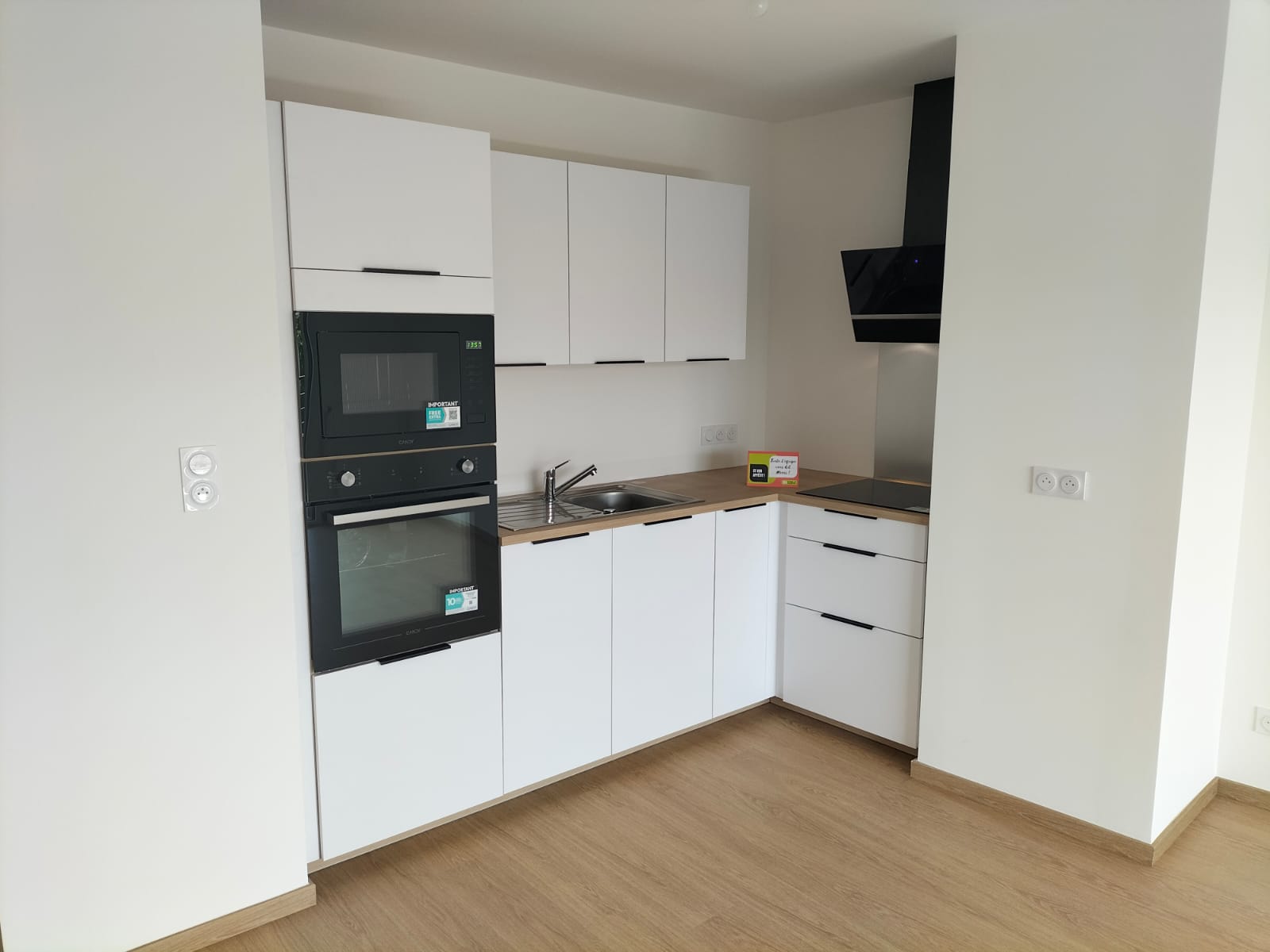 b8e512f2-92d5-4db8-93f5-15468427f317