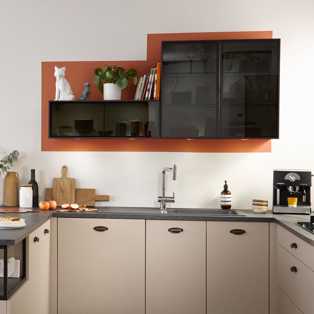 socooc-cuisines-%C3%A9quip%C3%A9es-fa%C3%A7ades-vitrine-nocty