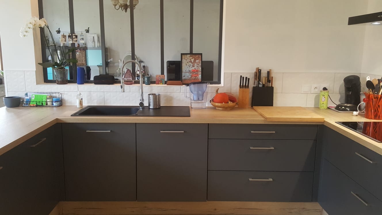 la-cuisine-de-leslie-et-erwan-une-cuisine-equipee-par-socooc-bordeaux-le-lac