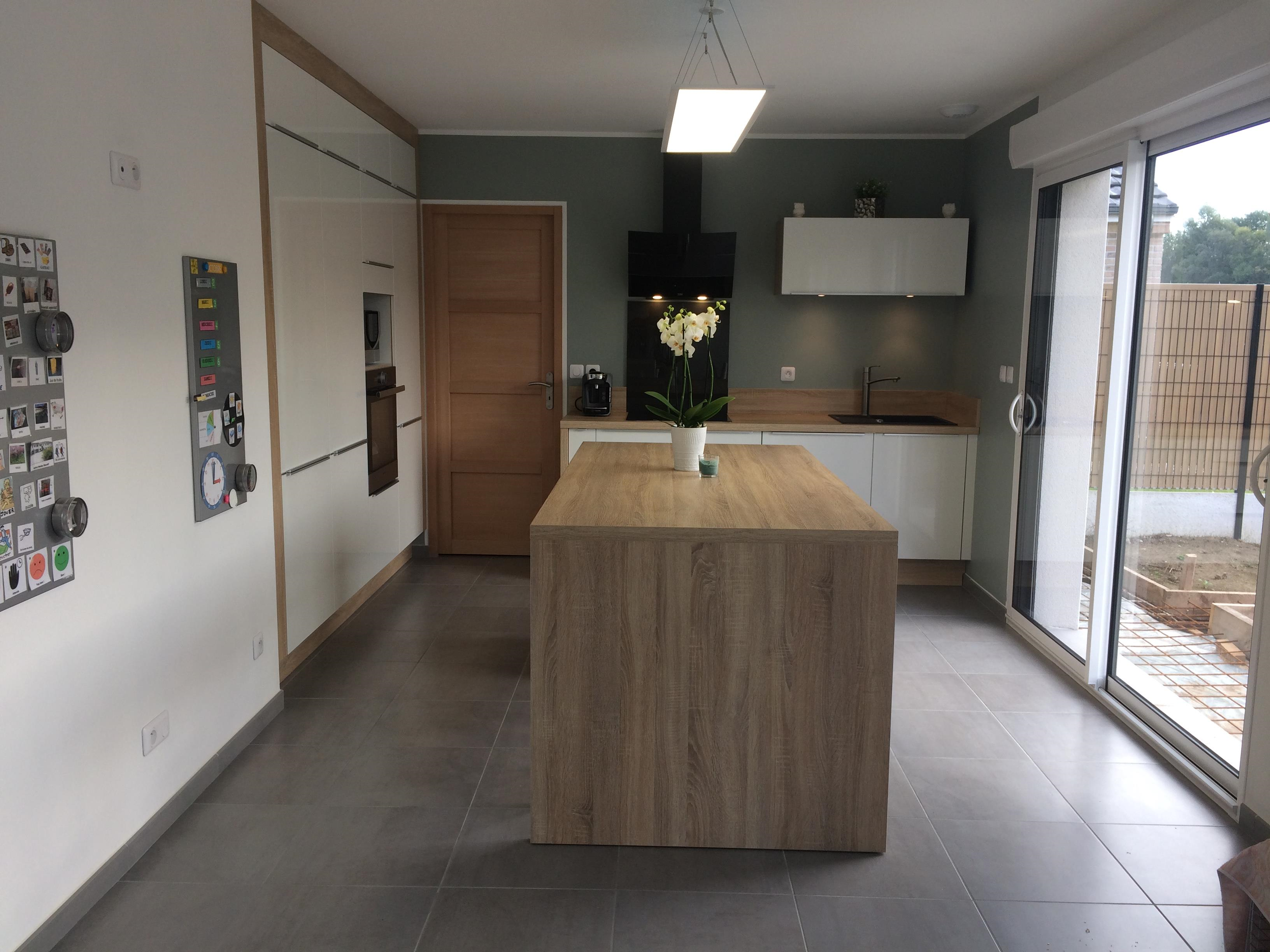la-cuisine-de-jennifer-cedric-une-cuisine-equipee-par-socooc-noyelles-godault