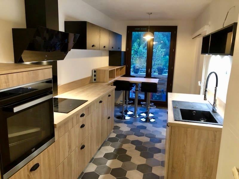 cuisine-de-mr-h-une-cuisine-equipee-par-socooc-marseille-la-valentine