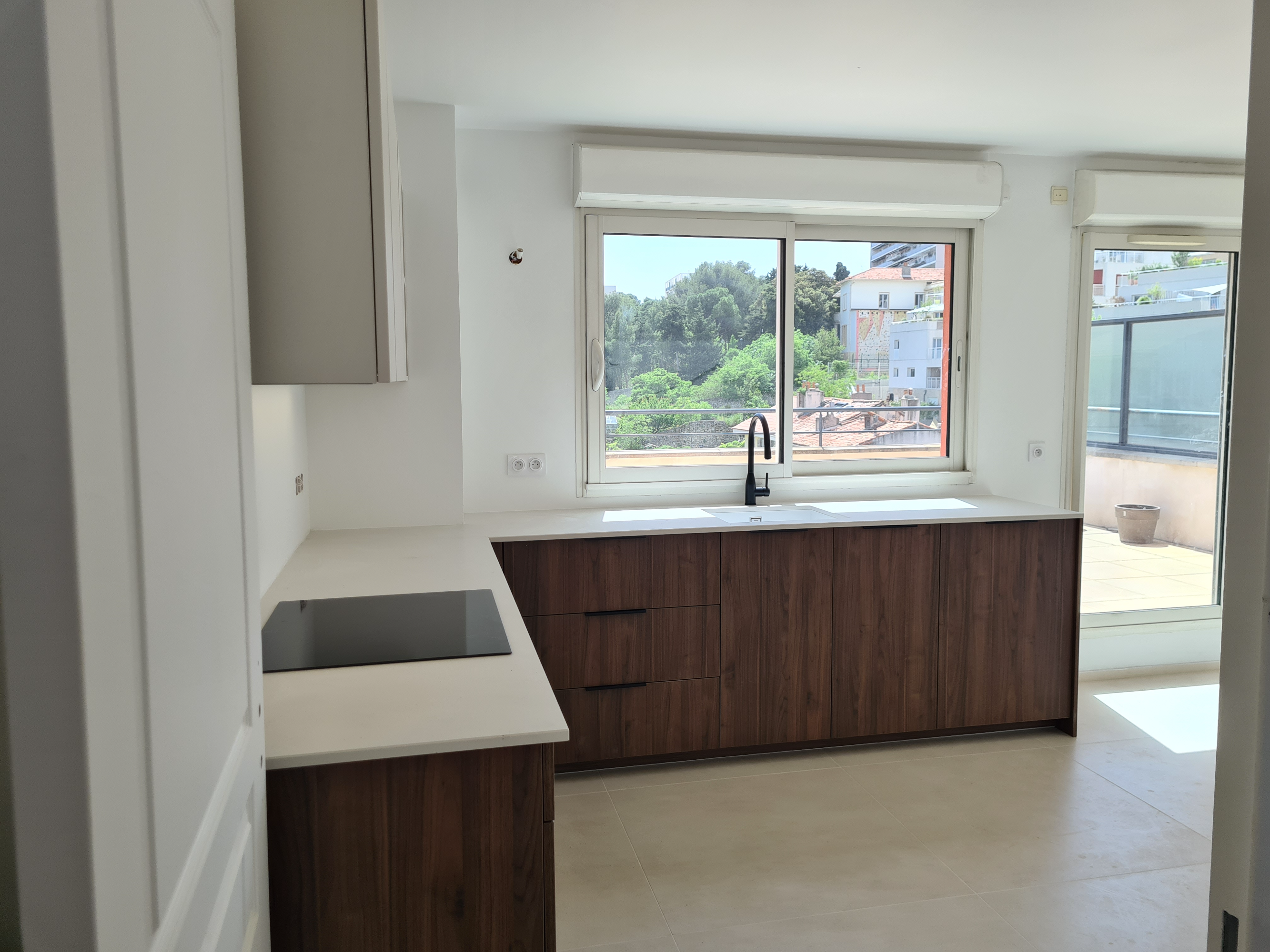 cuisine%20marseille%2013008%20quartz