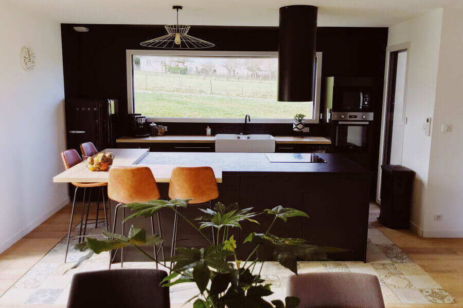 multifocus_desktop_5_images_2x-socooc-cuisines-equipees-temoignage-AnnickBissirier-limogeslevigen-1_0