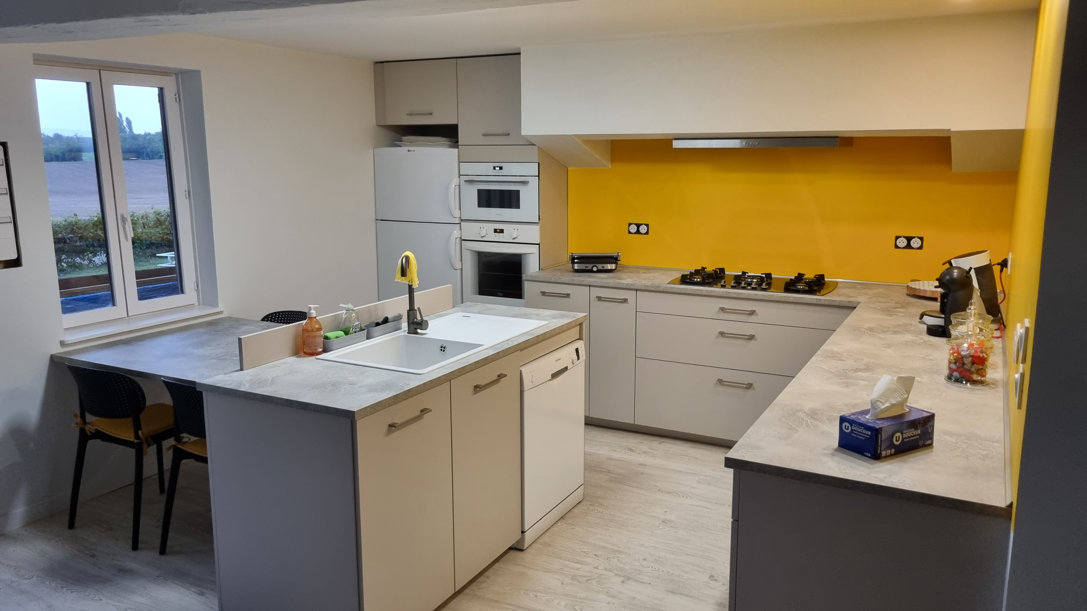 Photo%20de%20la%20cuisine%20-%20Mr%20Mme%20DUPONT