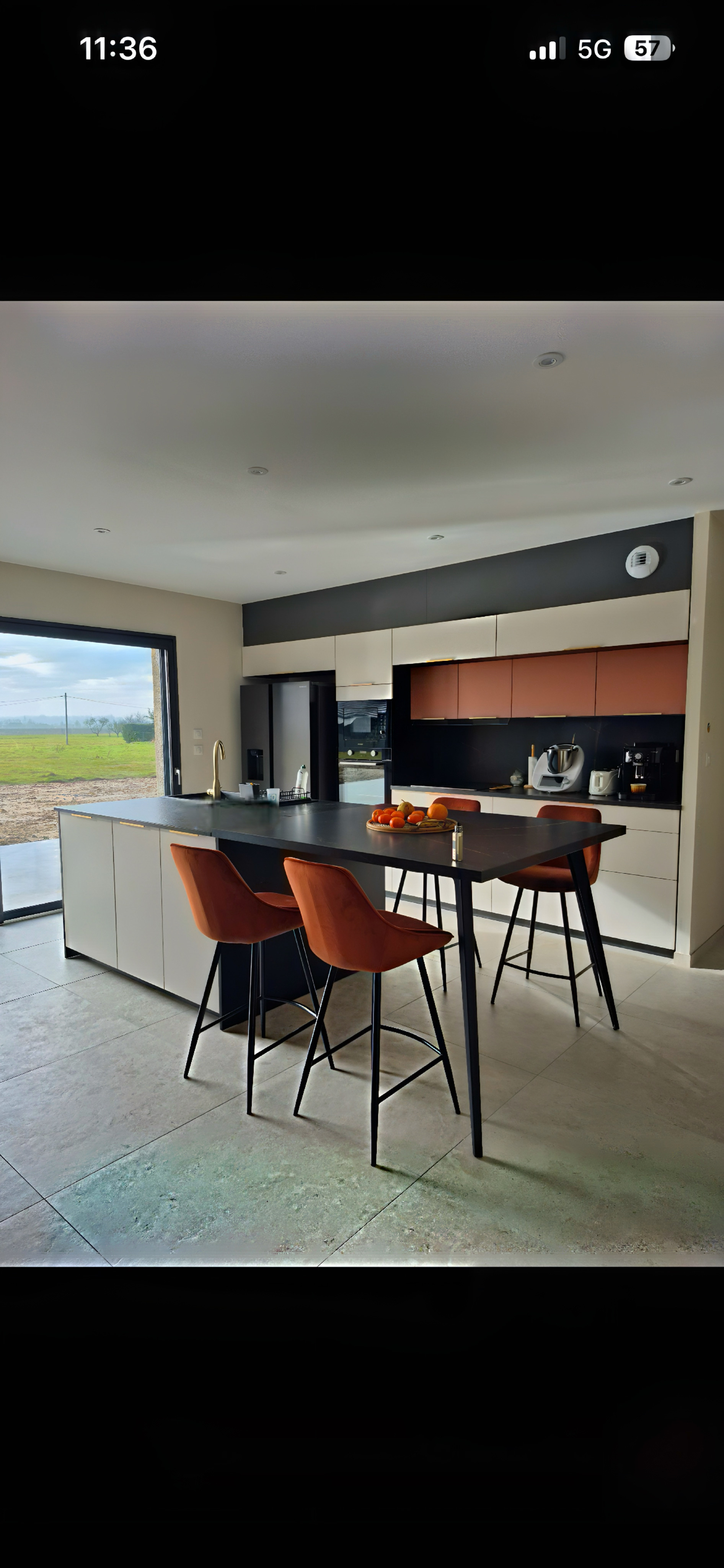 03ED6B78-636E-41E0-B092-5E8DB91AE95D