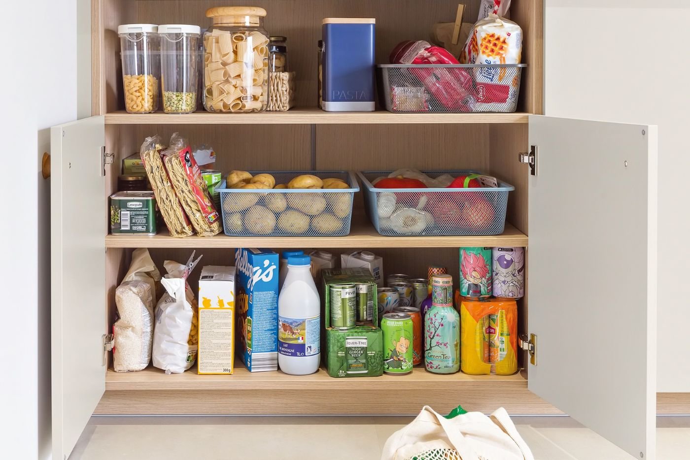 Optimisez%20votre%20cuisine%20avec%20un%20garde-manger%20moderne%20et%20fonctionnel