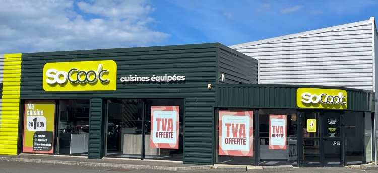 bandeau_magasin_gauche-socooc-cuisines-equipees-fa%C3%A7ade-langueux