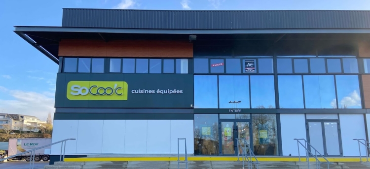 bandeau_magasin_gauche-socooc-facade-pontivy