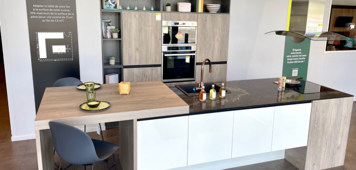 bandeau_magasin_droit-PHOTO%20MAGASIN%20ILOT%20ENTREE