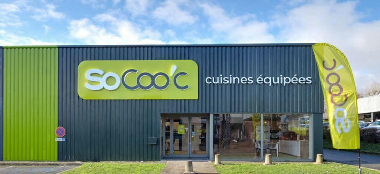 bandeau_magasin_gauche-socooc-cuisines-equipees-lyon-limonest-fa%C3%A7ade%20%281%29