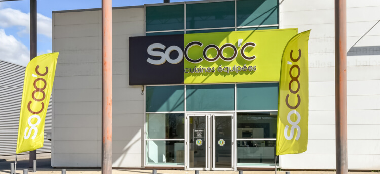 bandeau_magasin_gauche-Fa%C3%A7ade-Magasin-SoCooc-Mont%C3%A9limar