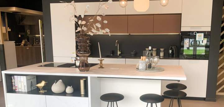 bandeau_magasin_droit-thumbnail_IMG_8843_0