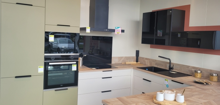 bandeau_magasin_droit-20231109_110223