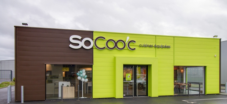 bandeau_magasin_gauche-socooc-cuisines-equipees-saumur-fa%C3%A7ade%20%282%29