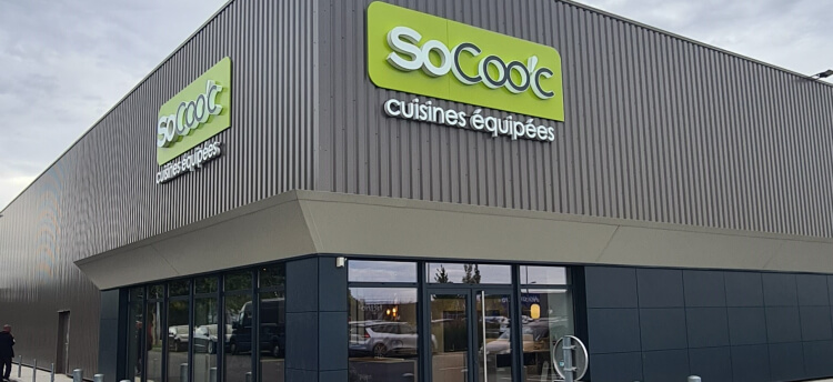 bandeau_magasin_gauche-facade_chartres