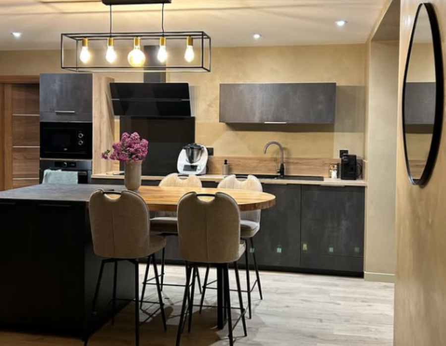 CIMENTO%20ANTHRACITE%20ET%20BOIS